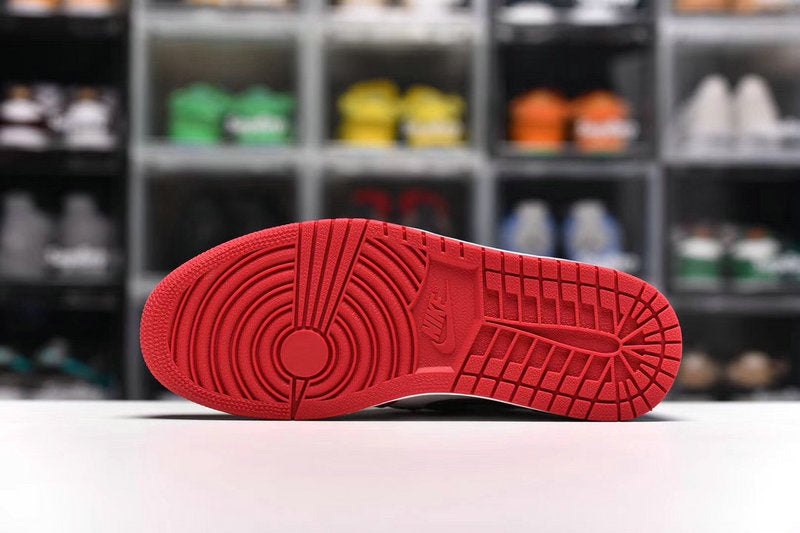 Nike Air Jordan 1 High x Fearless UNC Chicago