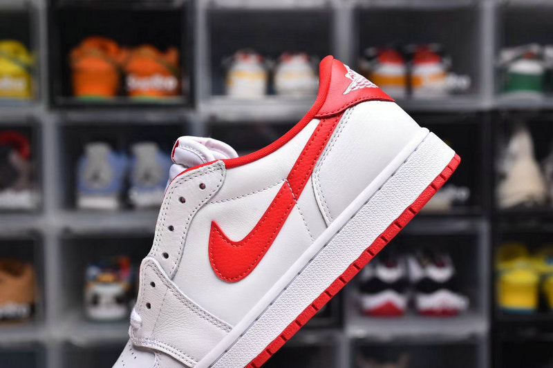 Nike Air Jordan 1 Low University Red