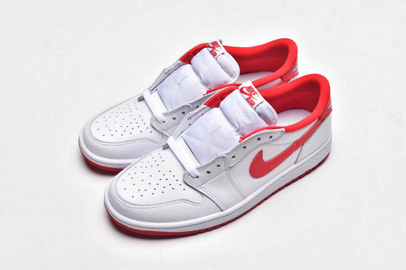 Nike Air Jordan 1 Low University Red