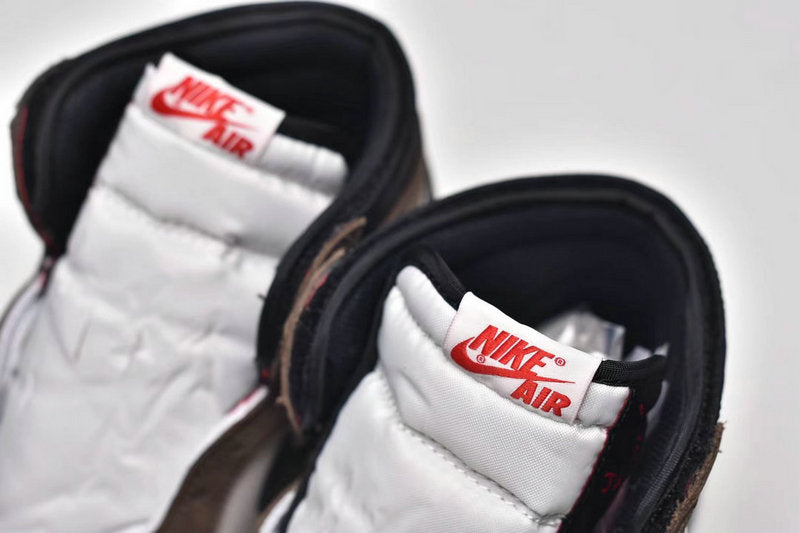 Nike Air Jordan 1 Retro High Travis Scott