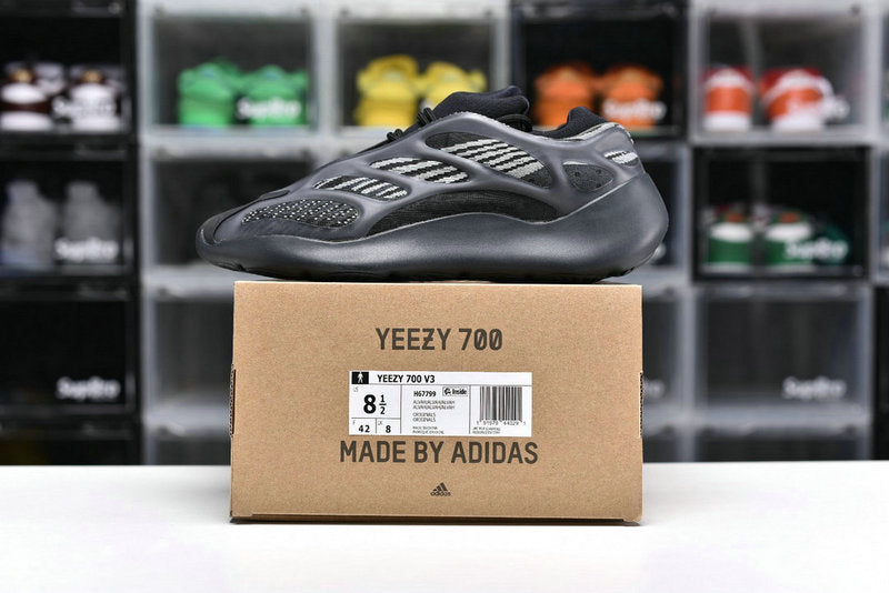 Adidas Yeezy Boost 700V3 H67799 Alvah